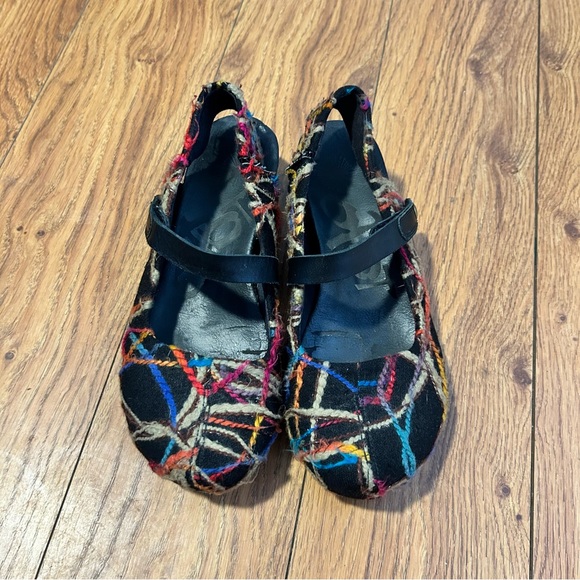 OTBT Salem Slingback Clogs Black Multicolored | Ladies Size 8 - Picture 3 of 10